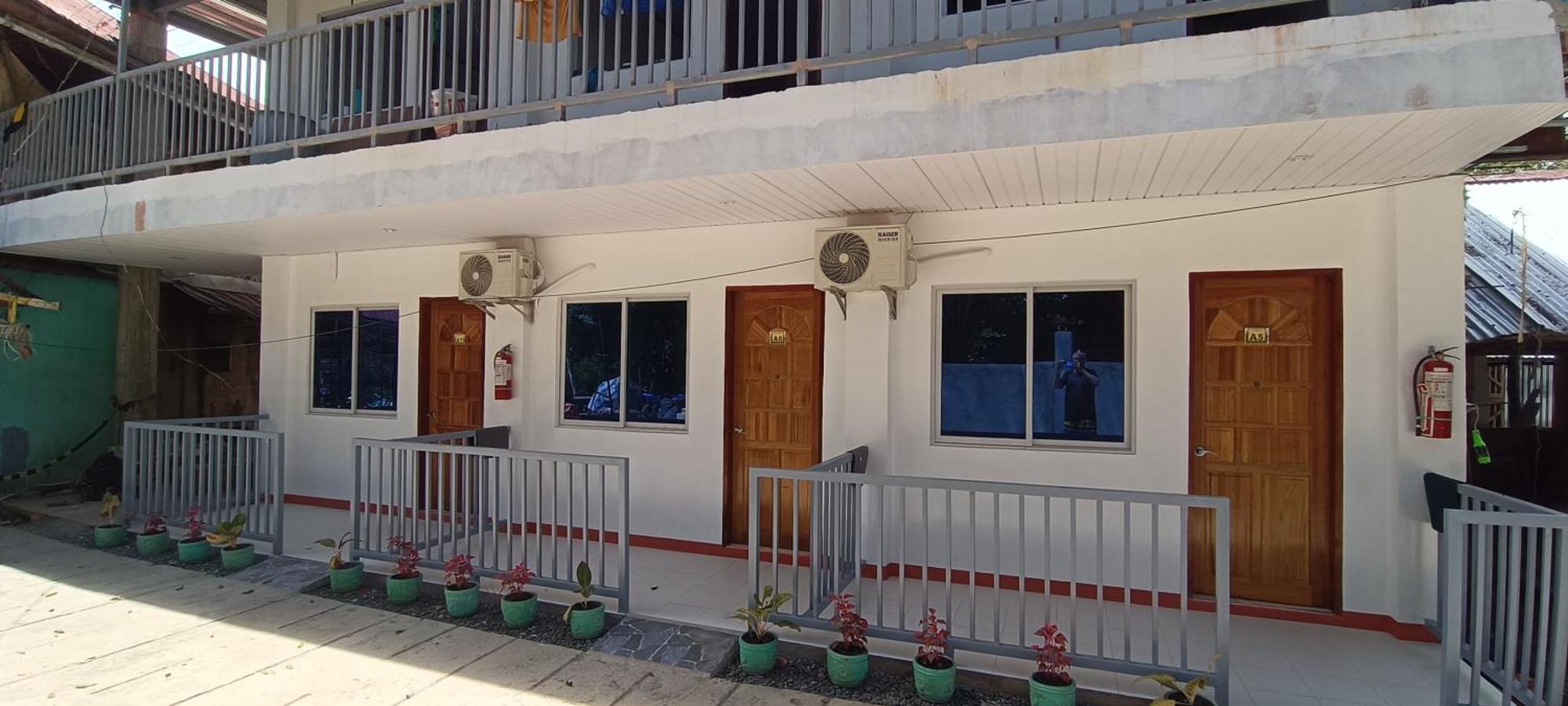 Bohol J&J Tourist Inn מראה חיצוני תמונה